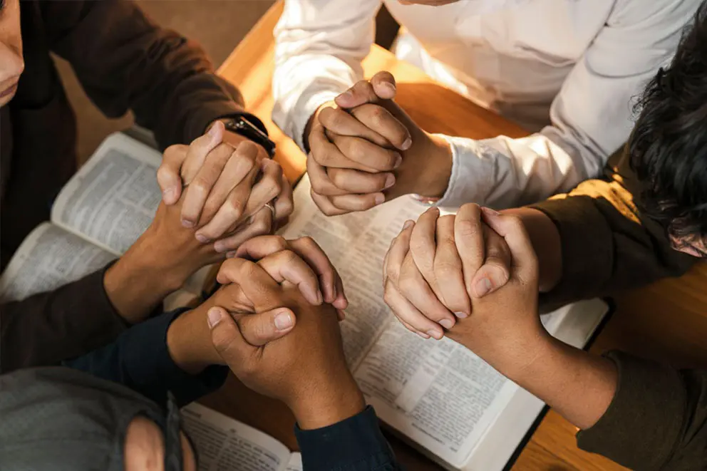 A Group Of Young Christians Working Together To Pr 2026 01 09 08 06 06 Utc.jpg
